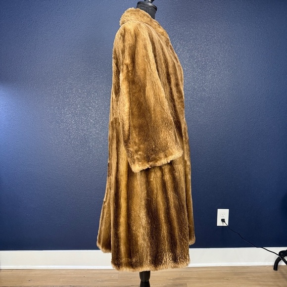 ✨VINTAGE✨ Beaver Fur Long Coat, c. 1940s/50s - Picture 8 of 12